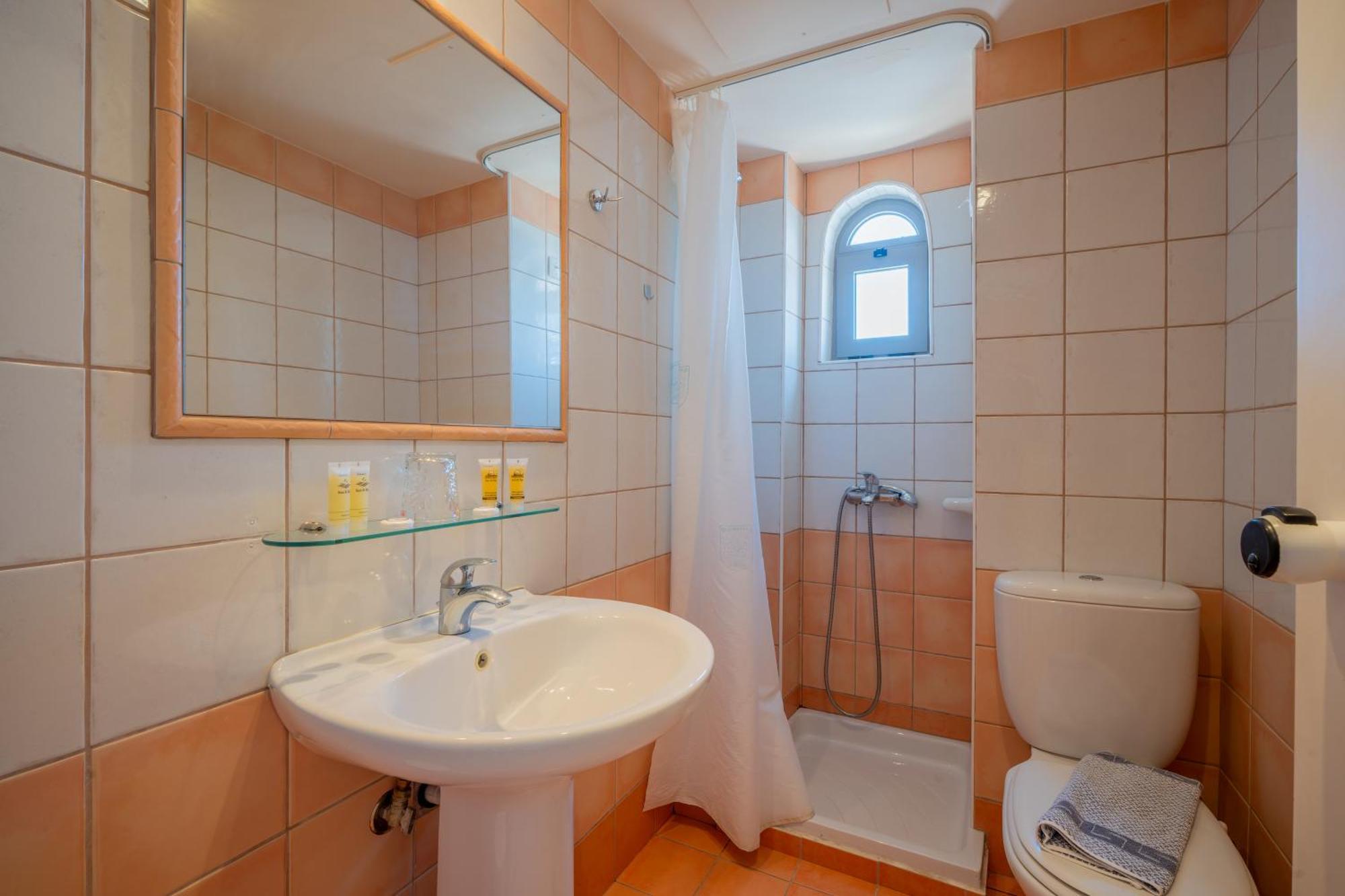 Lefkoniko Beach & Icarus Suite Apts Ρέθυμνο Εξωτερικό φωτογραφία