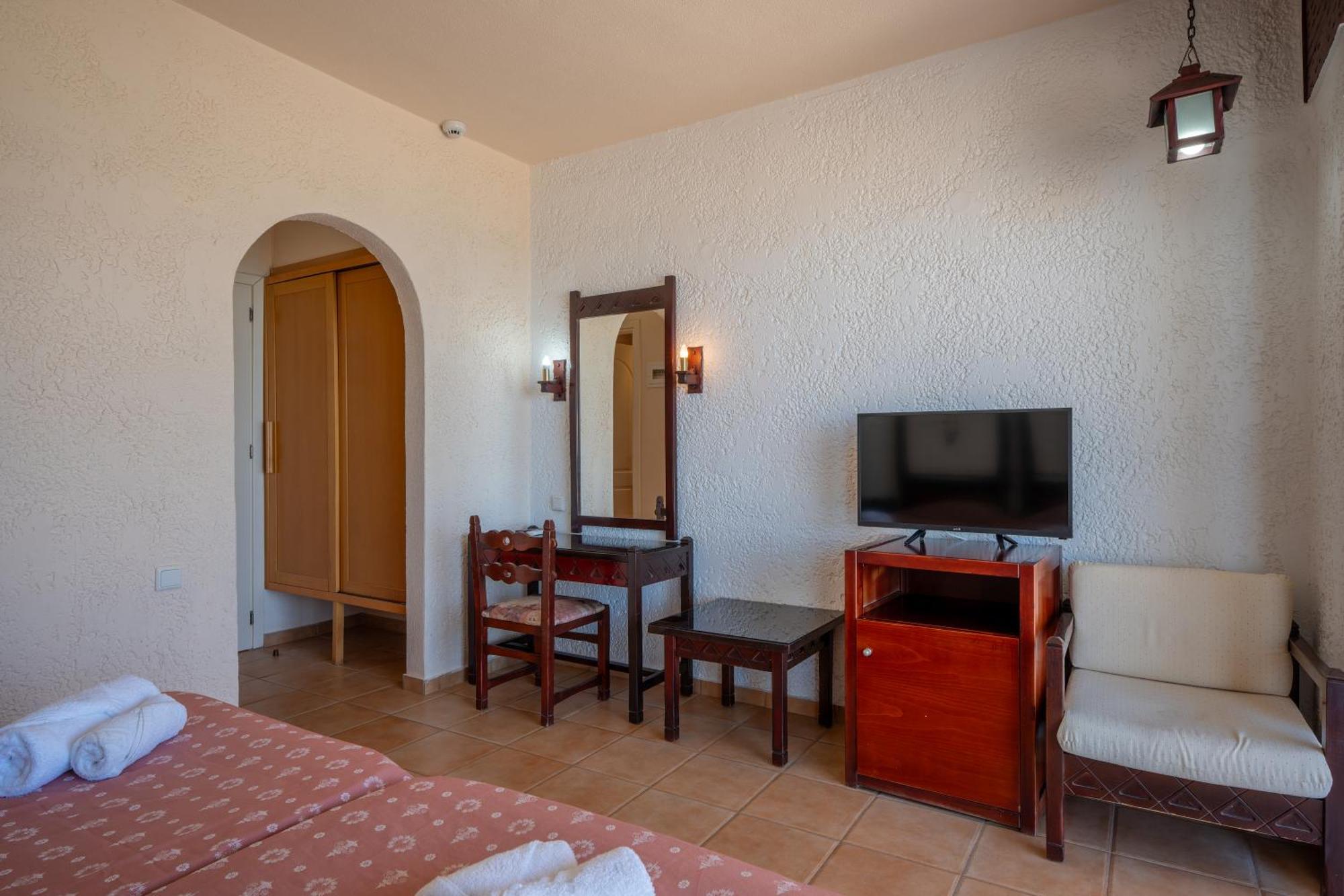 Lefkoniko Beach & Icarus Suite Apts Ρέθυμνο Εξωτερικό φωτογραφία
